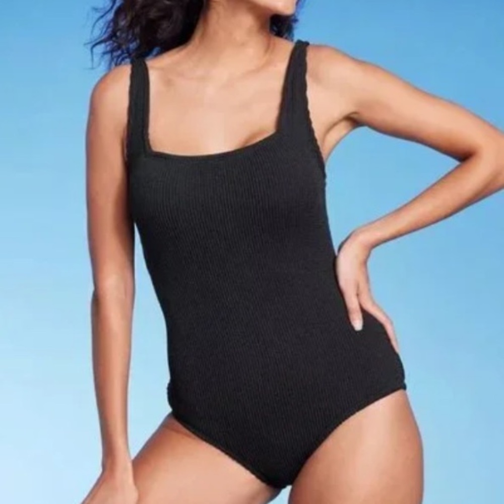 Kona Sol Black Pucker Textured Womens One Piece Swimsuit S/L NEW